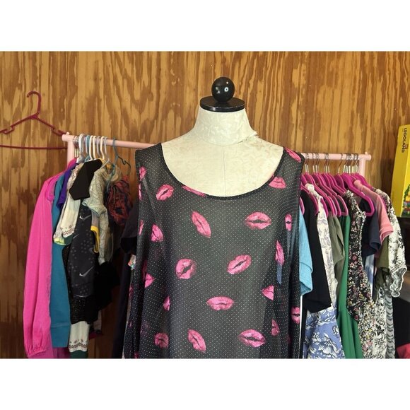 Torrid Tank Top Sleeveless Shirt Black Polka Dot- Semi sheer Pink Lips 3 (3X) - Picture 4 of 11